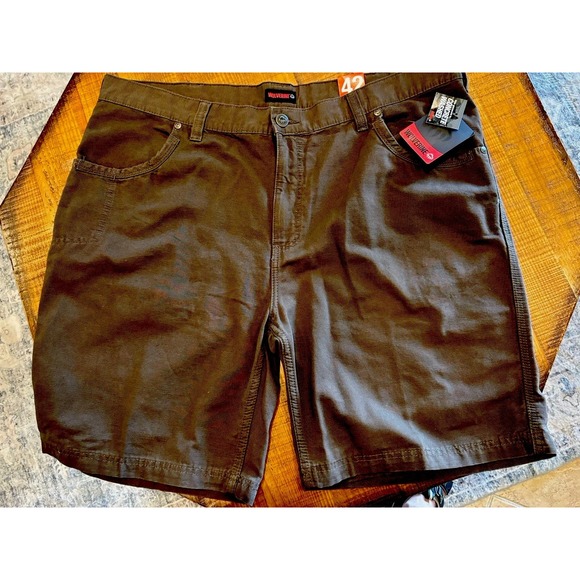 NWT WOLVERINE Terrain Concrete Washed Mechanic Shorts Size 42w L9 - Picture 1 of 5